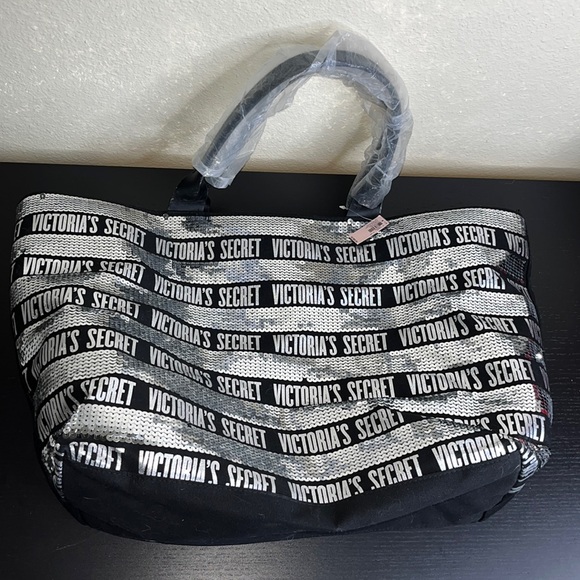 VS Sequin Zip Tote - Picture 1 of 8